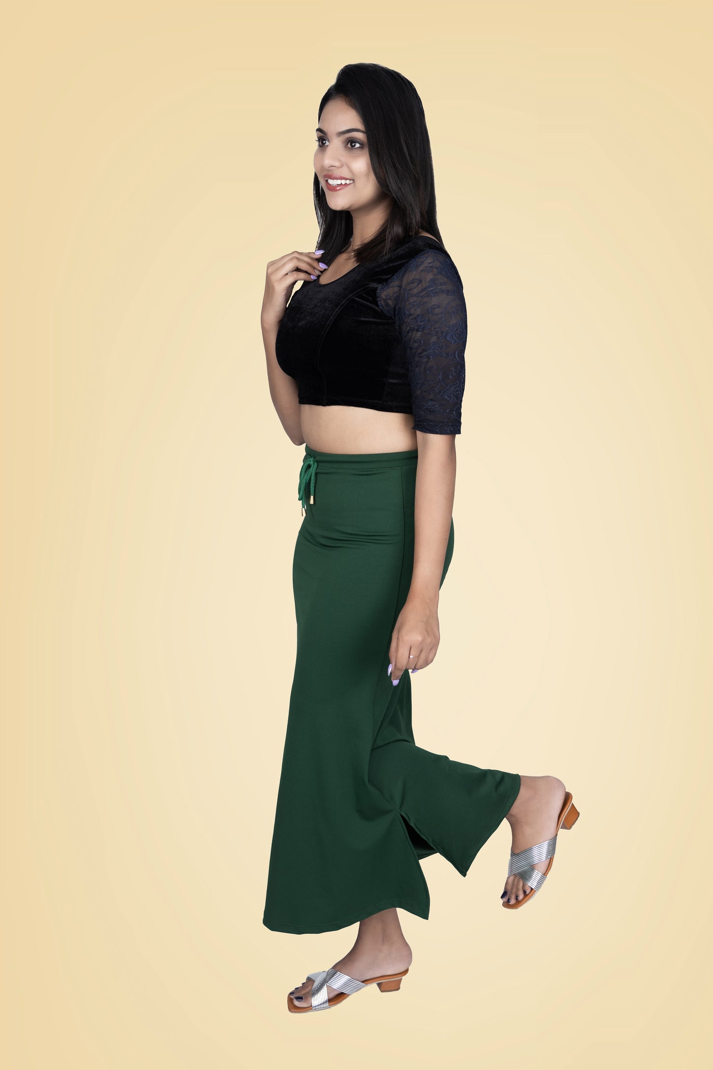 Dark Green Women Saree Shaper