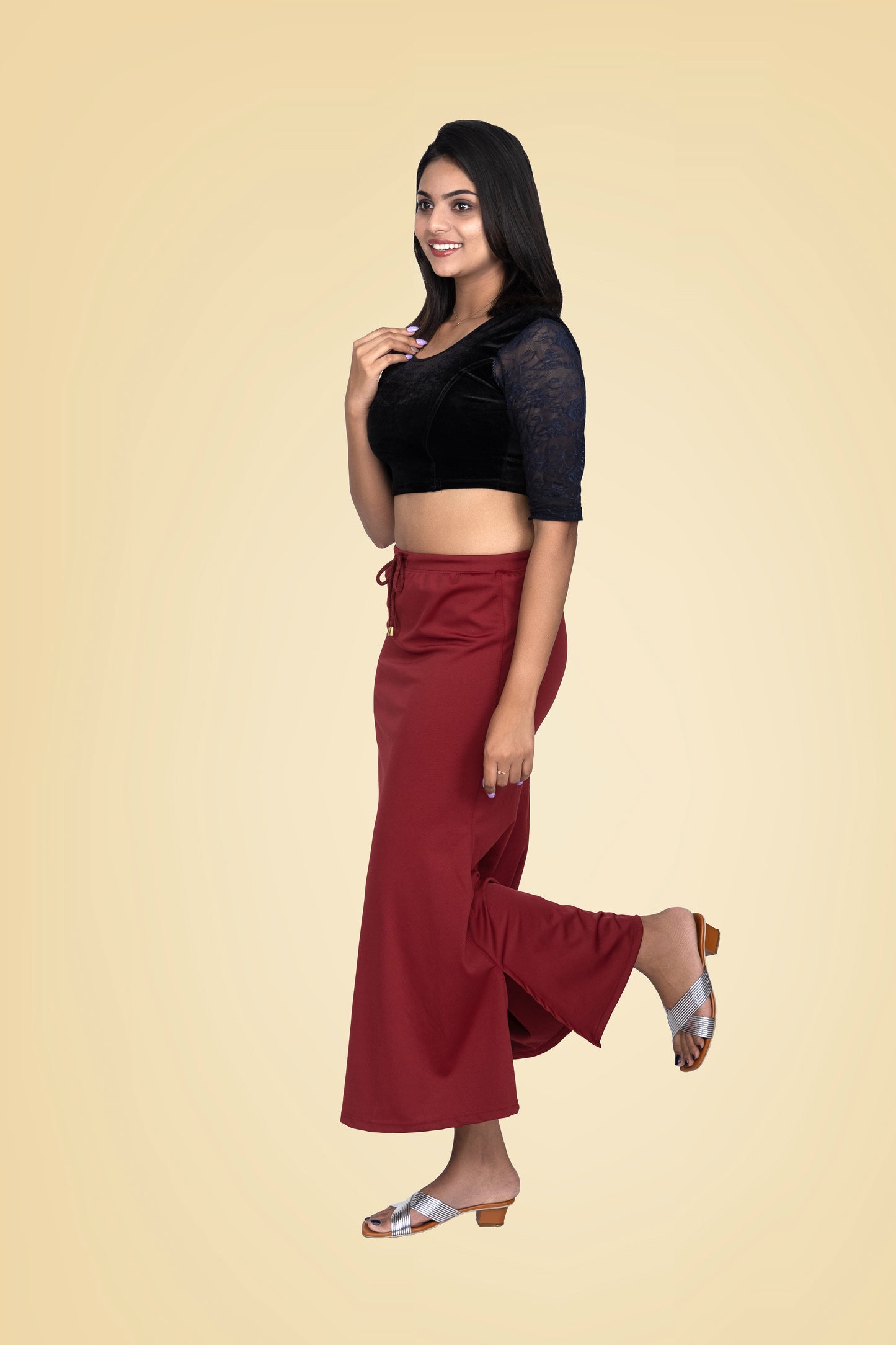 Maroon Red Women Saree Shaper