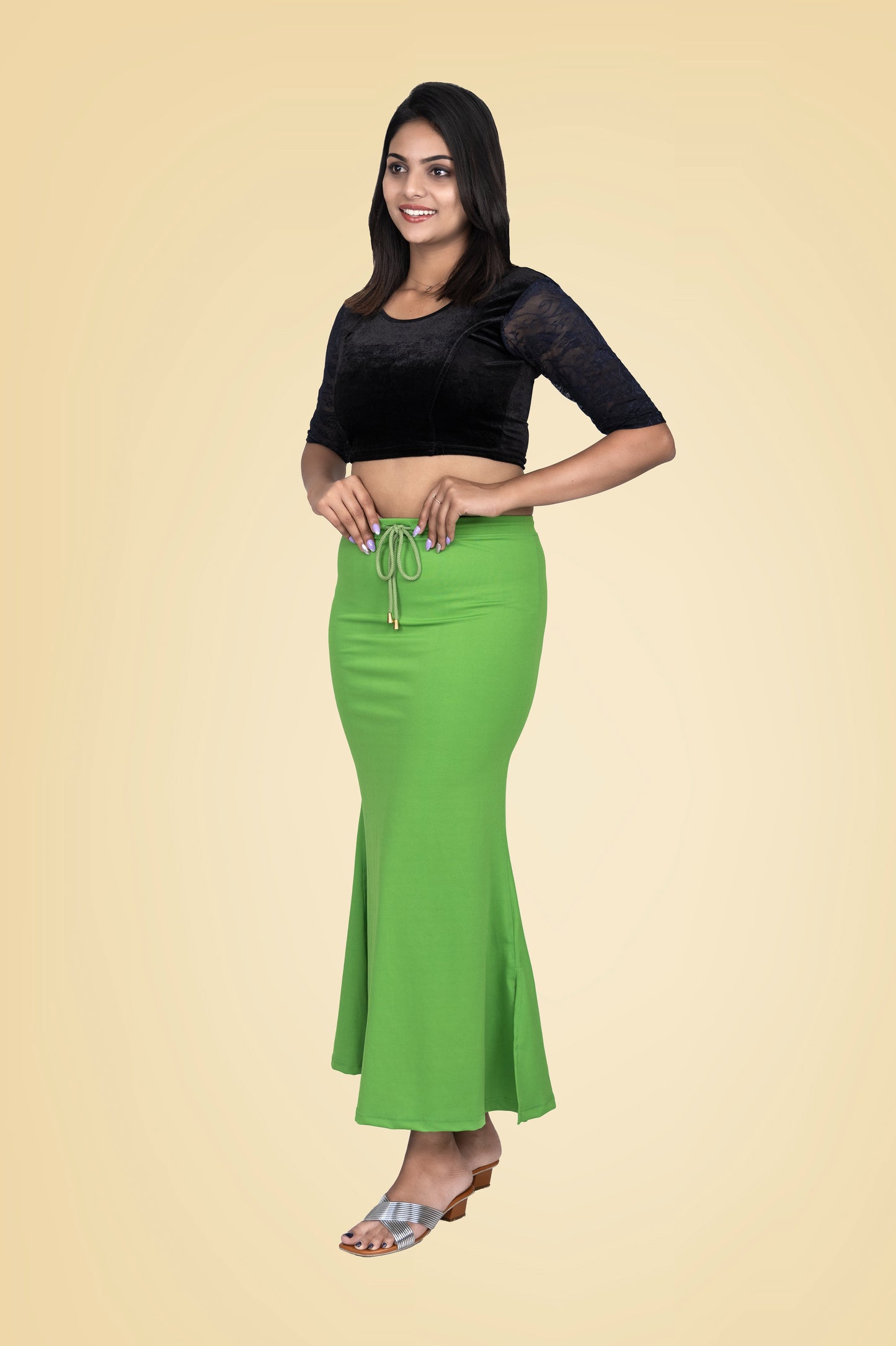 Parrot Green Women Saree Shaper